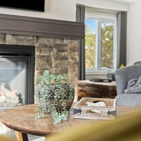 Blue Mountain Chalet Condo With Amazing Location Blue Mountains Exterior photo
